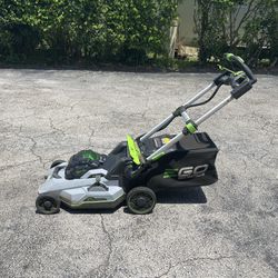 EGO Self Propelled Lawn Mower with 10Ah Battery 