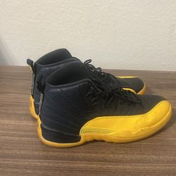 Jordan 12 Univeristy Gold Size 11