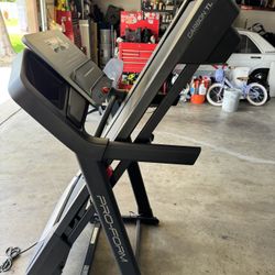Treadmill/Running Machine 