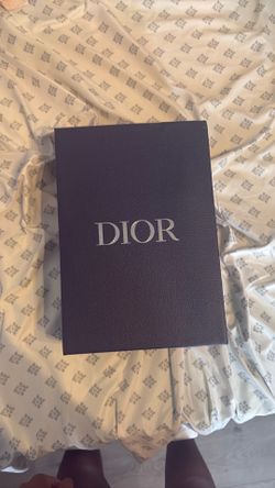 All white / silver Dior b30