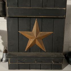 Wooden Key Holder W/ Star