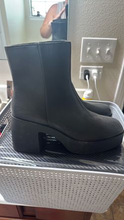 Women’s boots