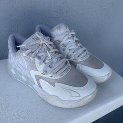 All White LaMelo’s 
