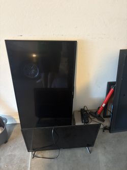 Sony 49’”And Vizio 32’”
