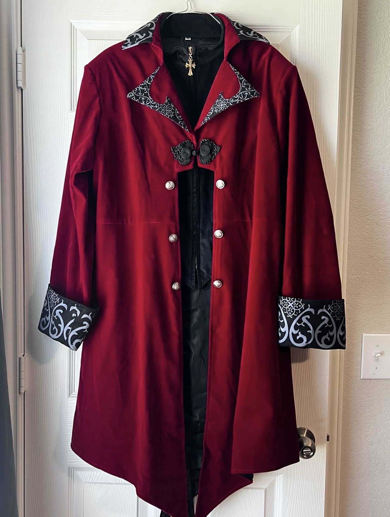 β¨ Gothic Victorian Vampire Coat β XL β¨