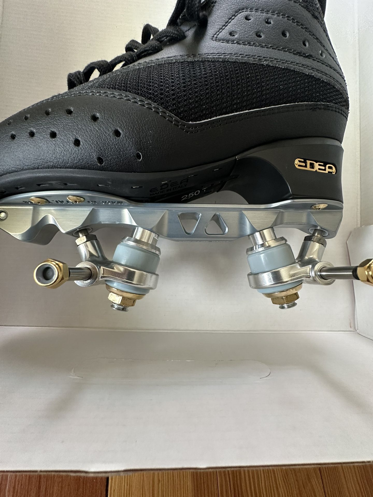 Edea Flamenco/ Sure Grip Dance Plate Size 4.5US/250