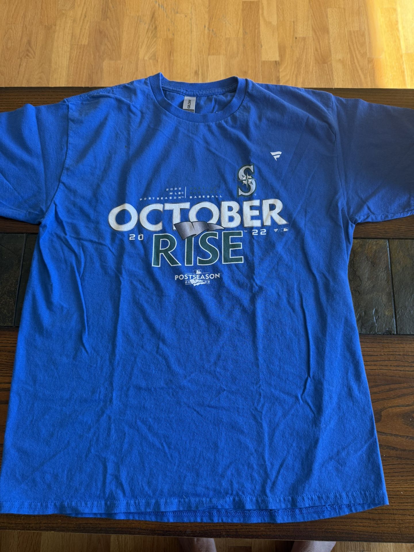 October rise Seattle Mariners T Shirt Size L