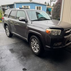 TOYOTA 4RUNNER LIMITED 