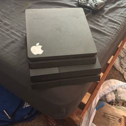 ps4 and ps4 slim