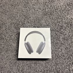 Apple AirPods Max’s