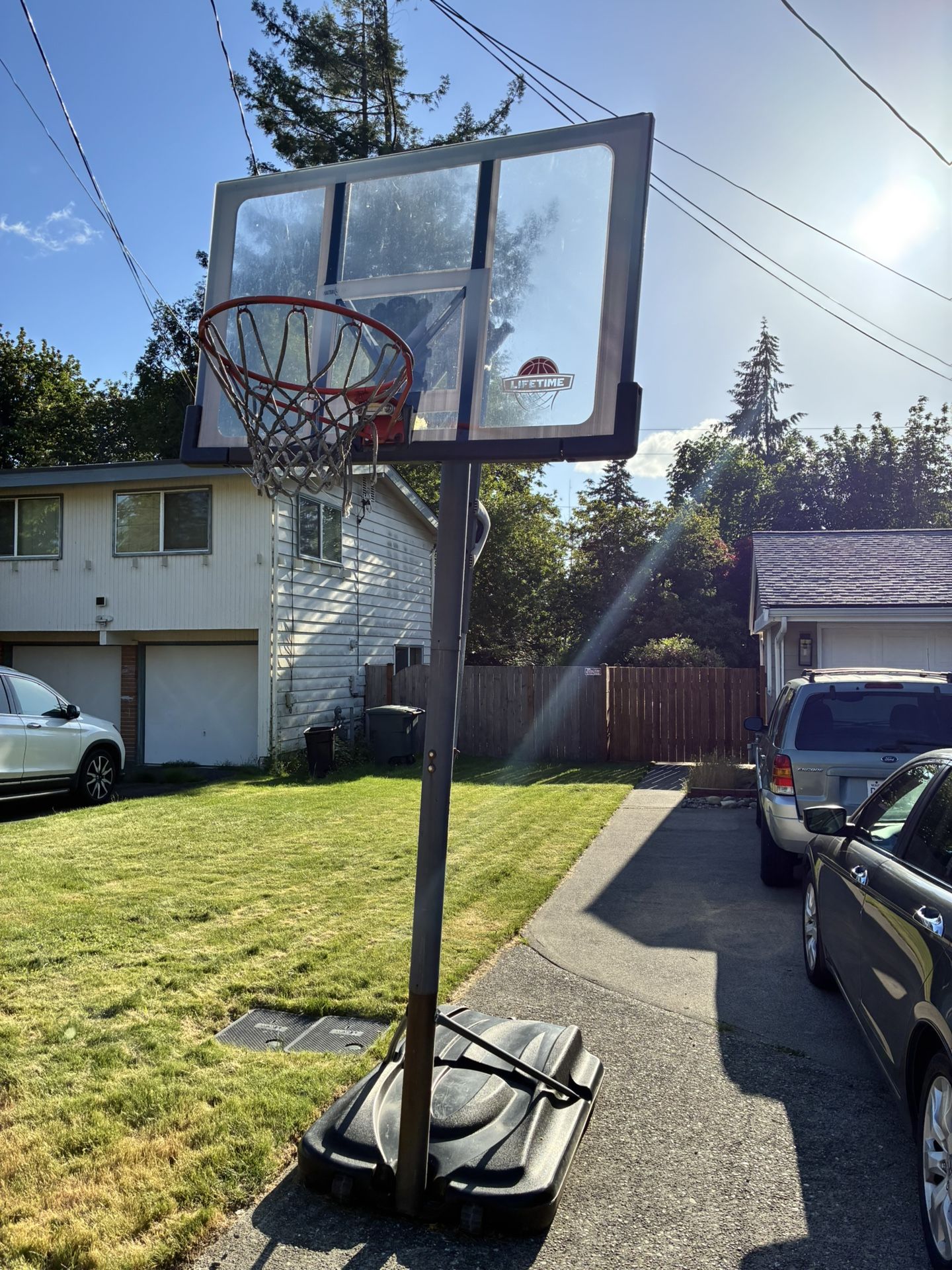 Free Adjustable Basketball Hoop