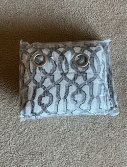4 Grommet Panels