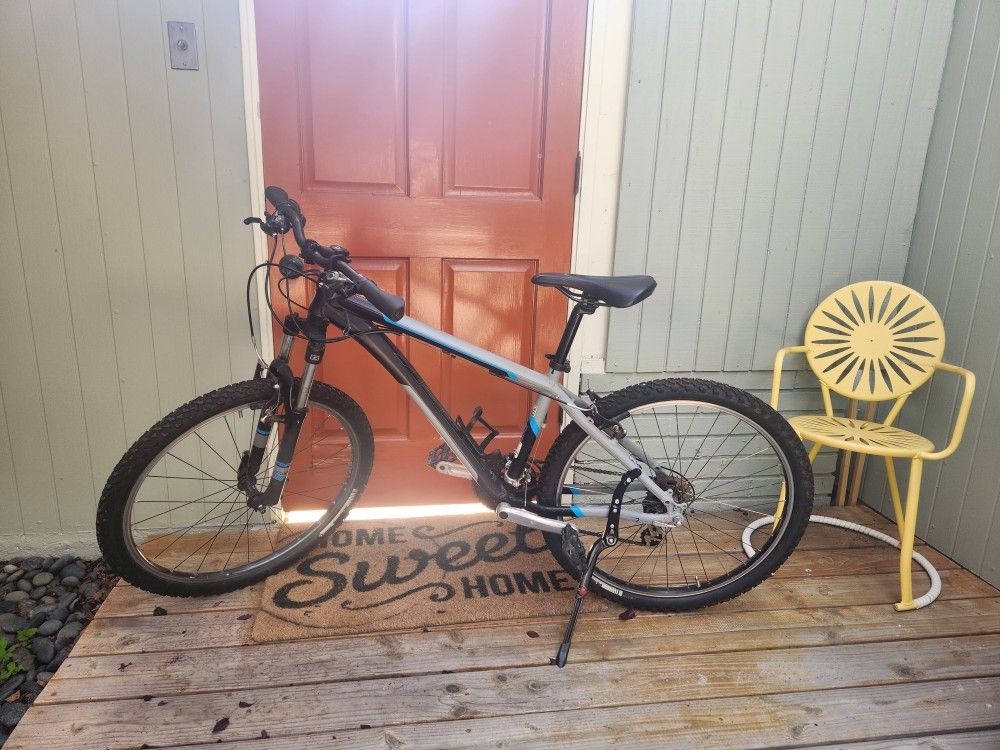 Trek Women's Mountain Bike