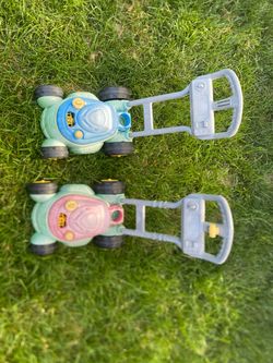 2 Kids Push Bubble Mowers