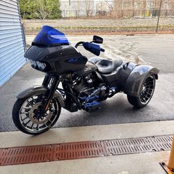 2023 Harley Davidson Road Glide Trike