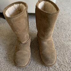 BEARPAW GIRLS’S BOOTS SIZE: 2