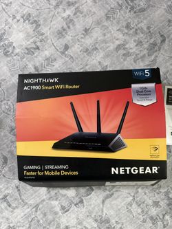 Nighthawk AC1900 Smart WiFi Router