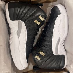 Jordan Retro 12 Size 5Y
