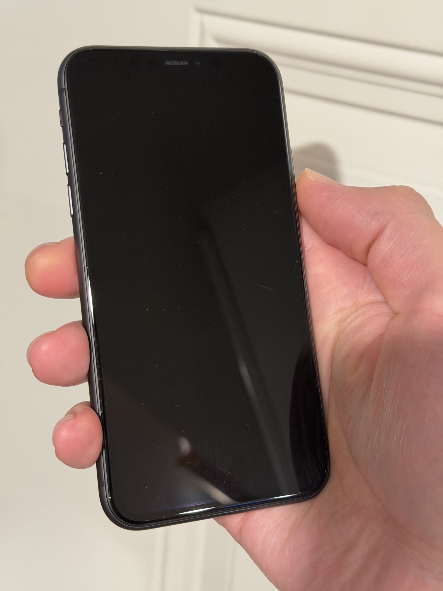 Apple iPhone 11 / 64G / Unlocked