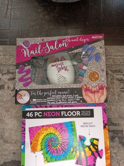 Puzzle And Nail Salon Both For 15$