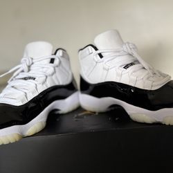 Jordan 11s Size 9