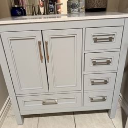 allen + roth Crest Hill 36” Muse Gray Single Sink Bathroom Vanity with Carrara Engineered Marble Top (Faucet included Worth More Than $100)