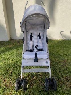 Used babyGap Classic Stroller - Lightweight - MSRP $109.95