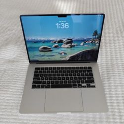 Apple MacBook Air 15 M4 24GB memory
1TB SSD Apple Care Included