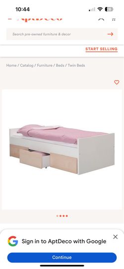 Moving sale