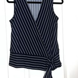 Banana Republic woman’s xs faux wrap sleeveless top