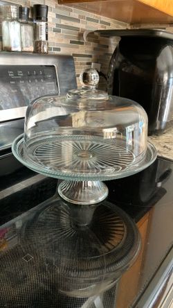 Cake plate/Punchbowl with cover