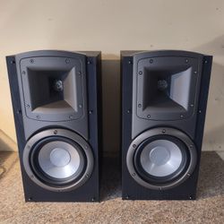 Klipsch B3 Bookshelf Speakers 