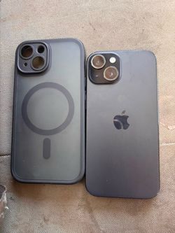 iPhone 15 black 85 battery life  with charger