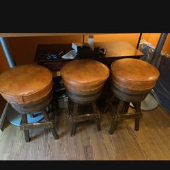 Bar Stools 