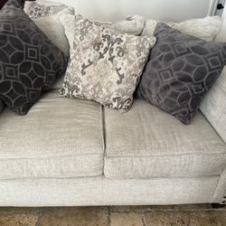 Living Room Set Sofa and Love Seat 