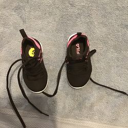 Tenis Size 5