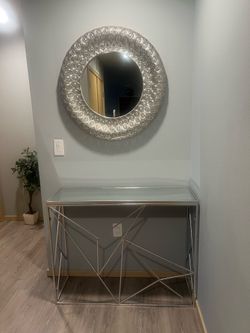 Mirror with tables, silver