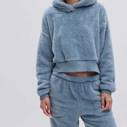 Gap body womens soft plush small pajama set