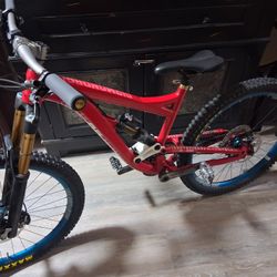 Dimondback Mission Pro Mountain Bike