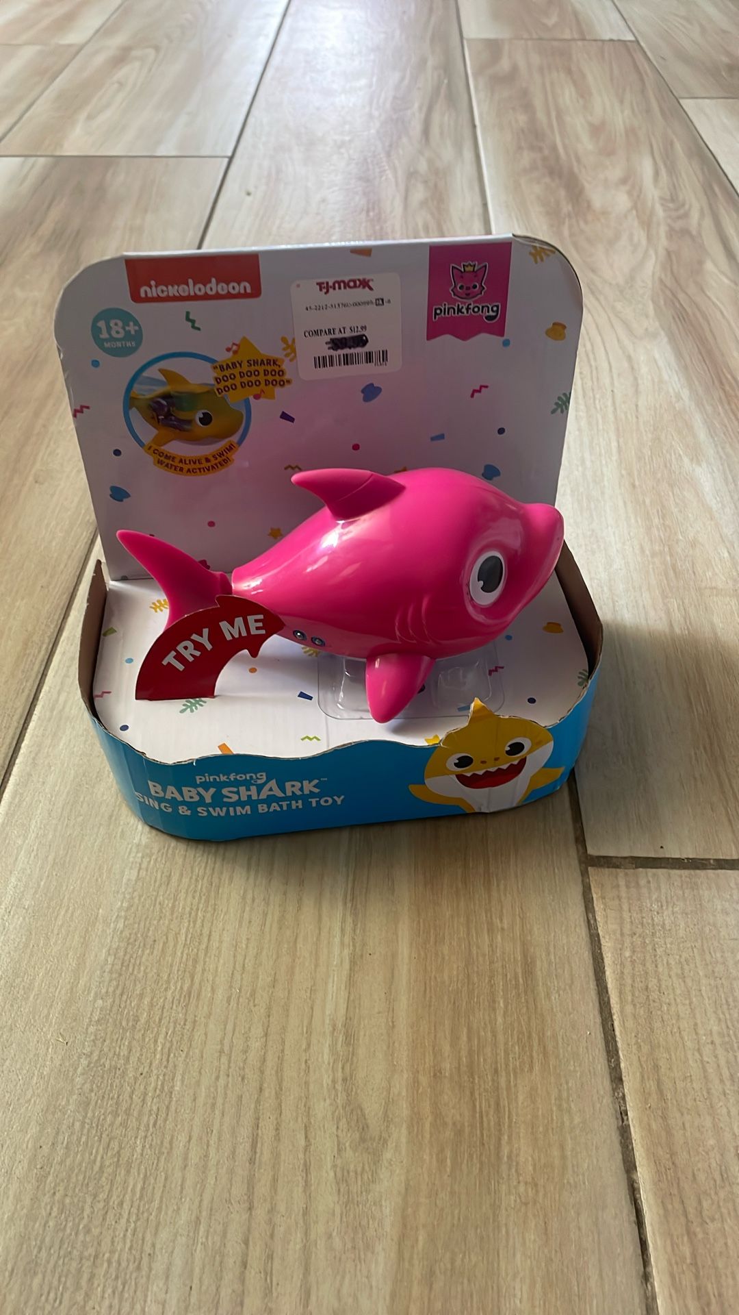 NEW Pink Baby Shark Bath Toy