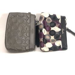 Coach XL Wristlet Patent Leather Satin 