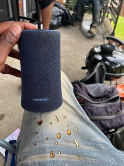 Bluetooth / Speaker