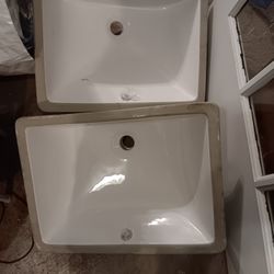 2 Lavamanos  Nuevos  Sin Usar $ 70  Porlos Dos 