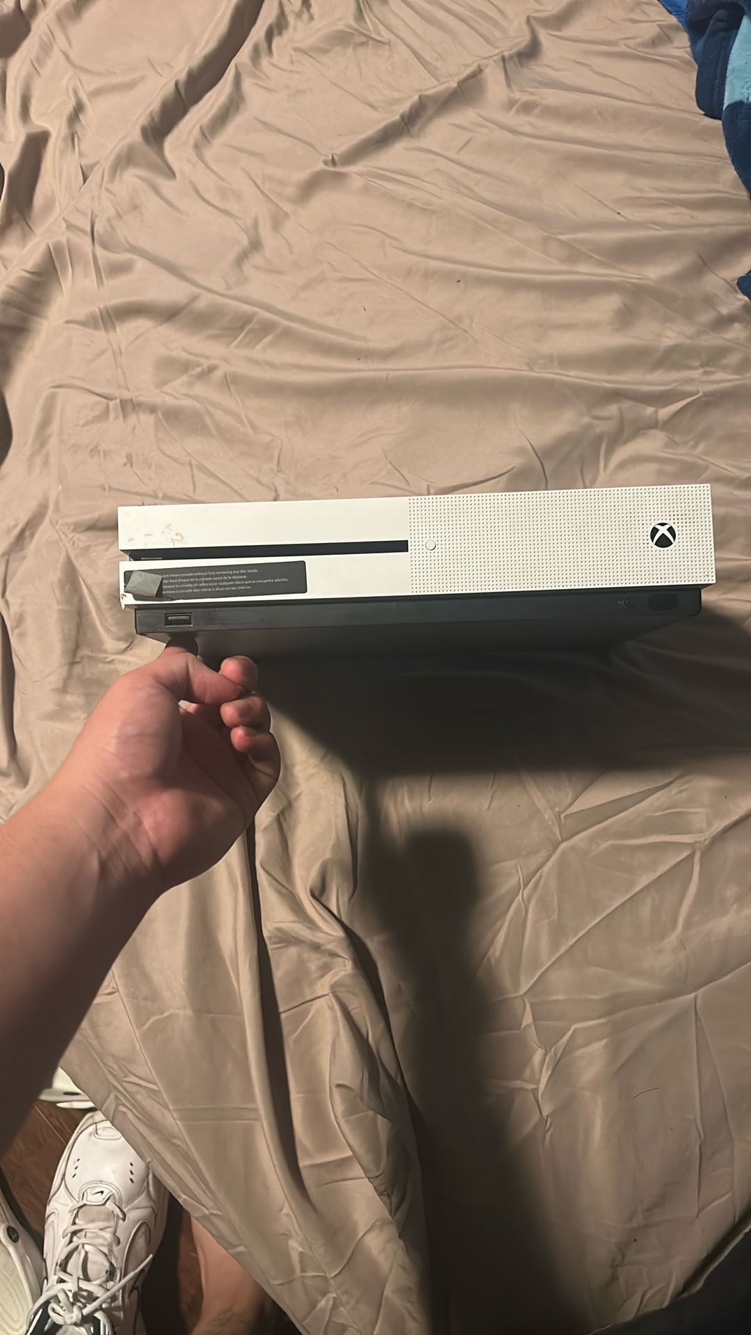 Xbox One S