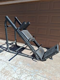 Leg press hack squat