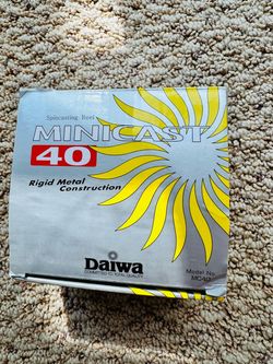 Brand new Daiwa Silvercast-B Spincast Fishing Reel