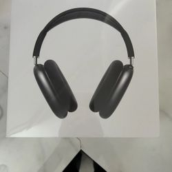 *Brand New* AirPods Maxes