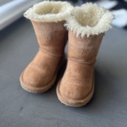 Bailey Bow UGGs - Toddler 
