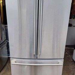 Excellent Condition! Electrolux Counter-Depth Stainless Steel French Door Refrigerator!
