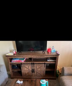 Tv stand